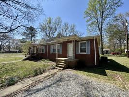 featured image of 518 Lawson St #2