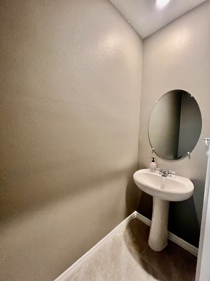 31325 Midnight Sun Way #1 - Photo 4 of 22