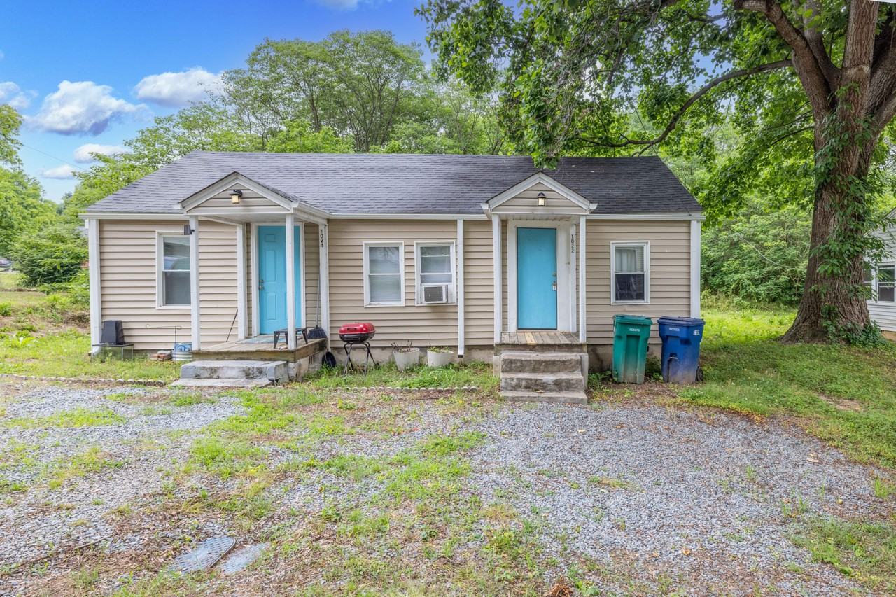 1022 Wood St #1 - Photo 2 of 22