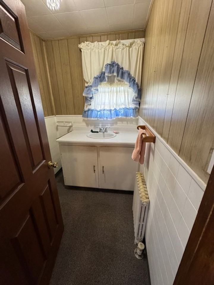 39 Cotton Ave - Photo 7 of 38