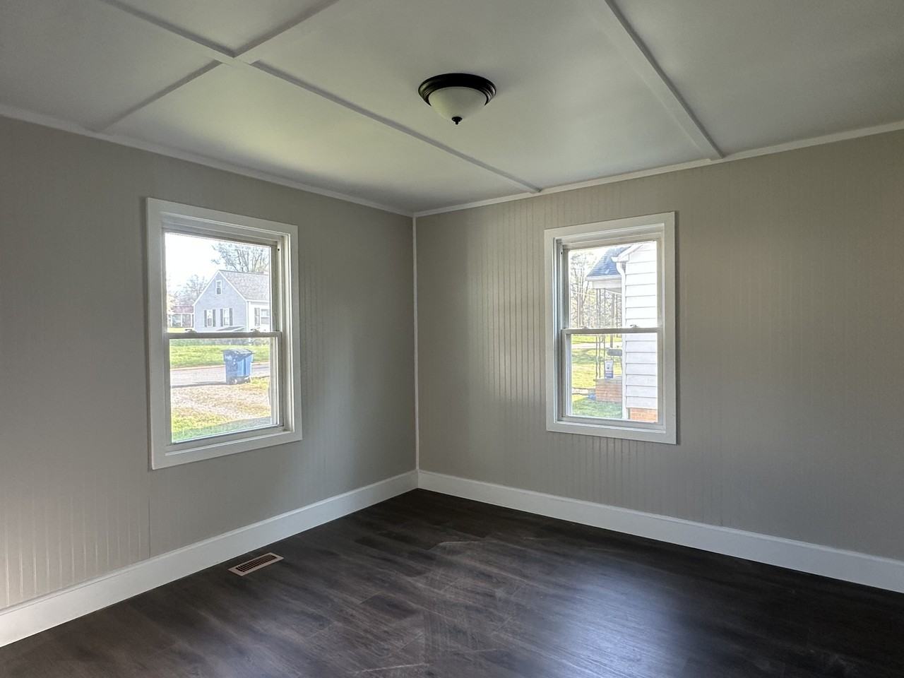 331 W Bingham St #1 - Photo 3 of 7
