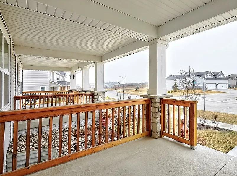 1139 S 91st St #0 - Photo 2 of 10