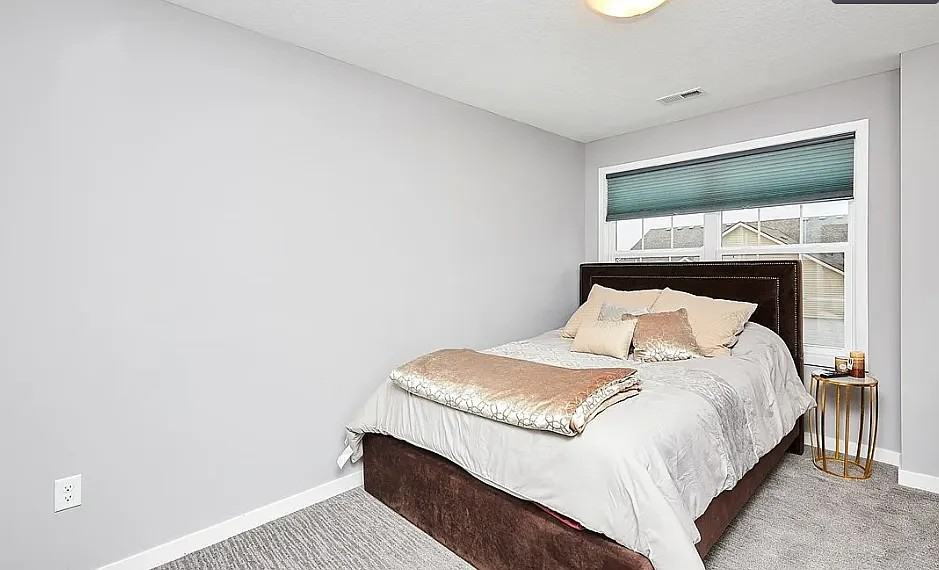 1139 S 91st St #0 - Photo 6 of 10