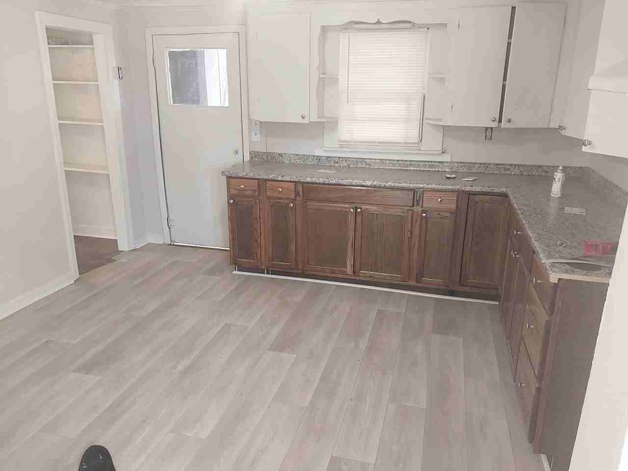 310 E 13th St - Photo 3 of 16