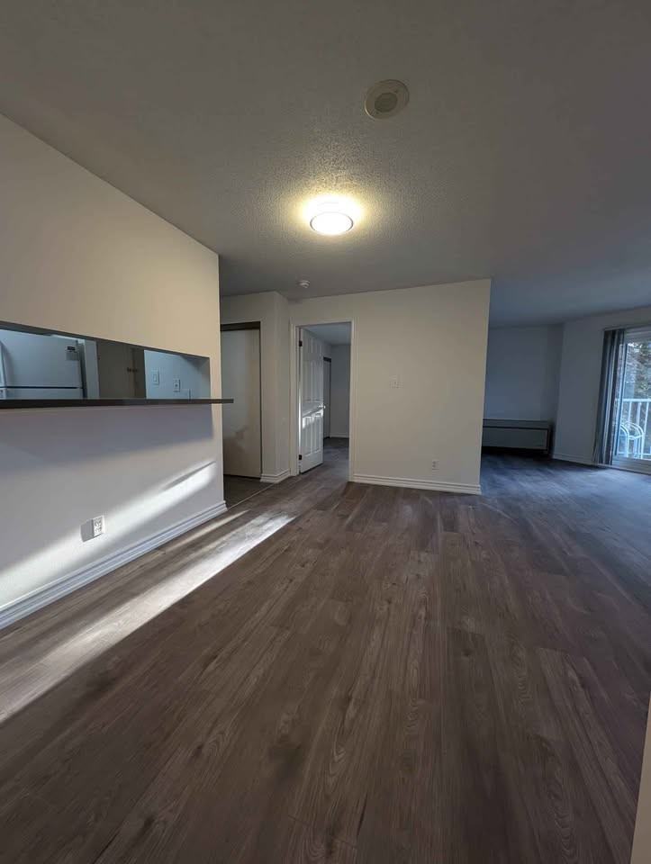 189 Lake Driveway W #207 - Photo 4 of 17