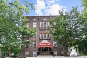 featured image of 2155 11th Ct S