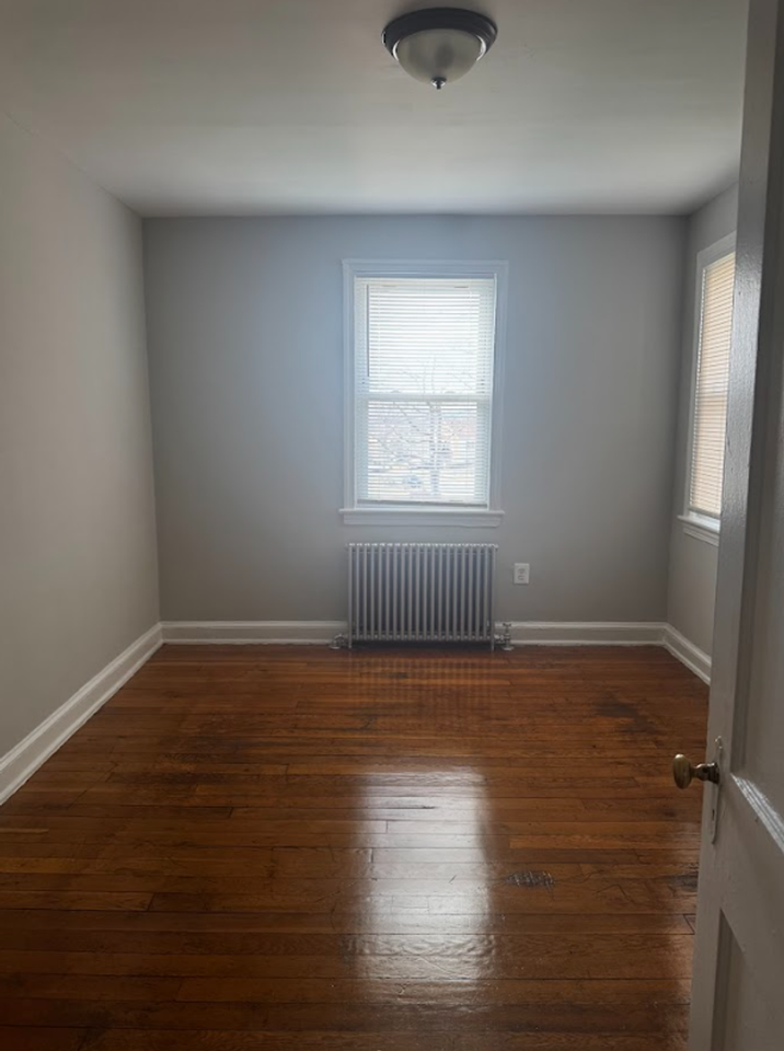 3507 Minnesota Ave Se - Photo 6 of 11