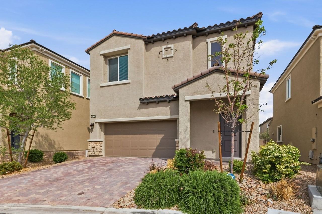 9936 Topaz Peak Ct - Photo 2 of 38