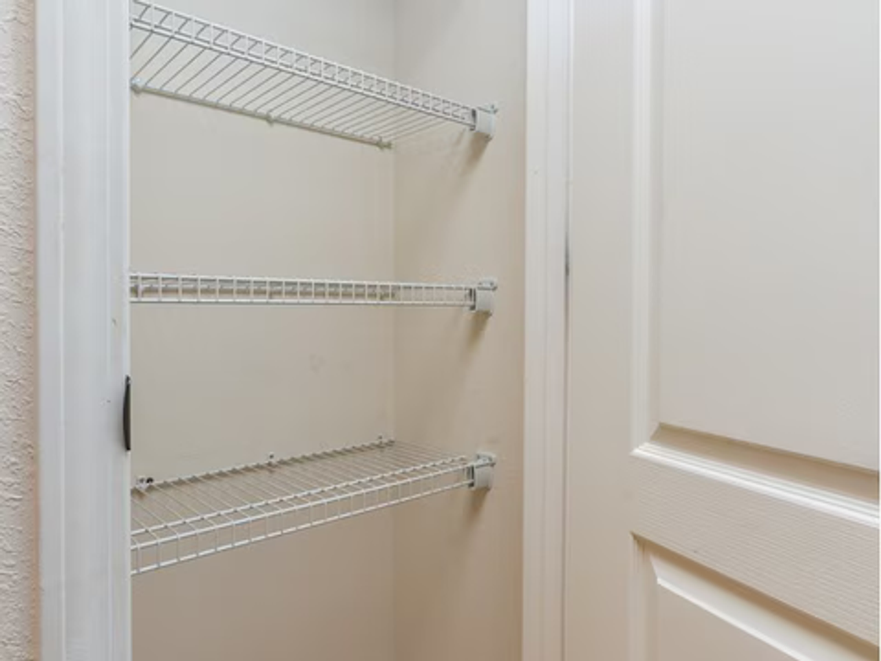 Town and Country Village Apartments - Photo 7 of 24