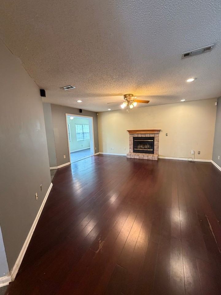 908 Ringneck Way - Photo 2 of 23