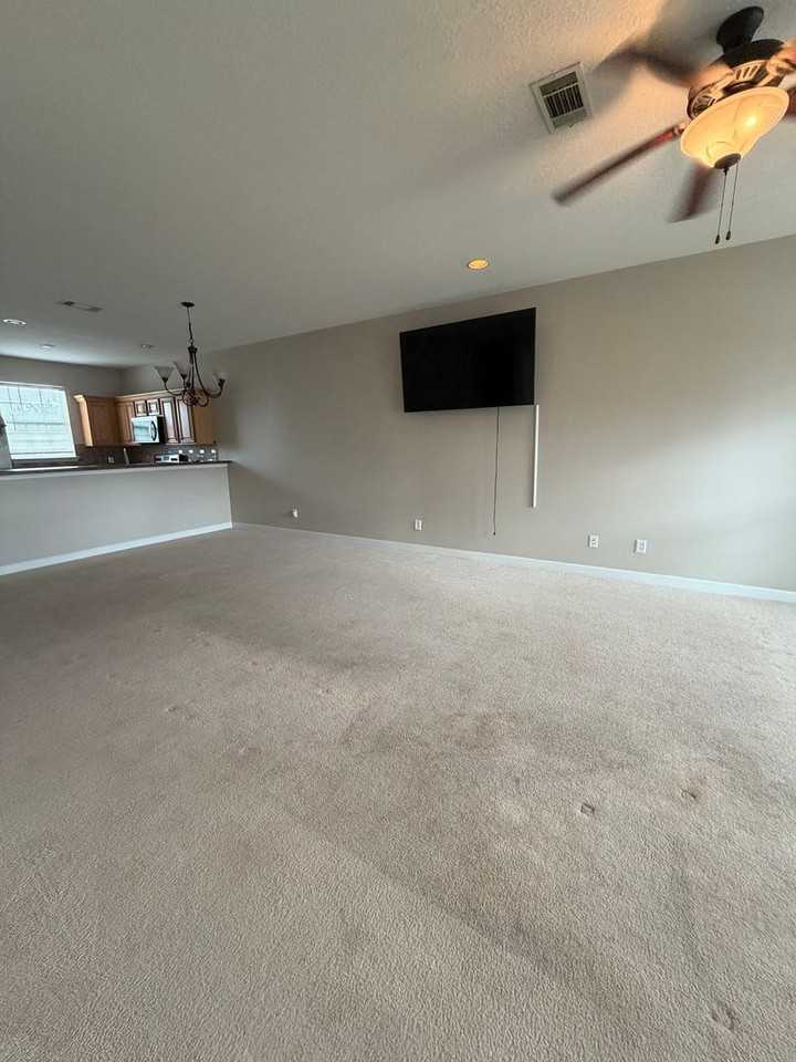 410 Conley Dr - Photo 3 of 23