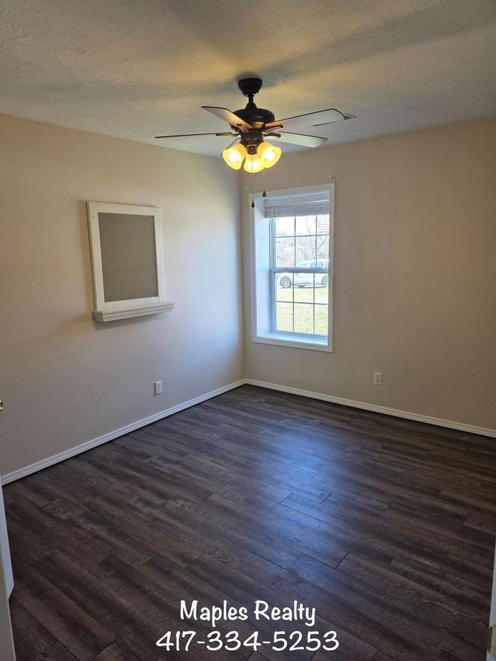 137 Andro Cir - Photo 2 of 21