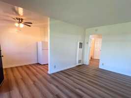 featured image of 1426 W Summit St