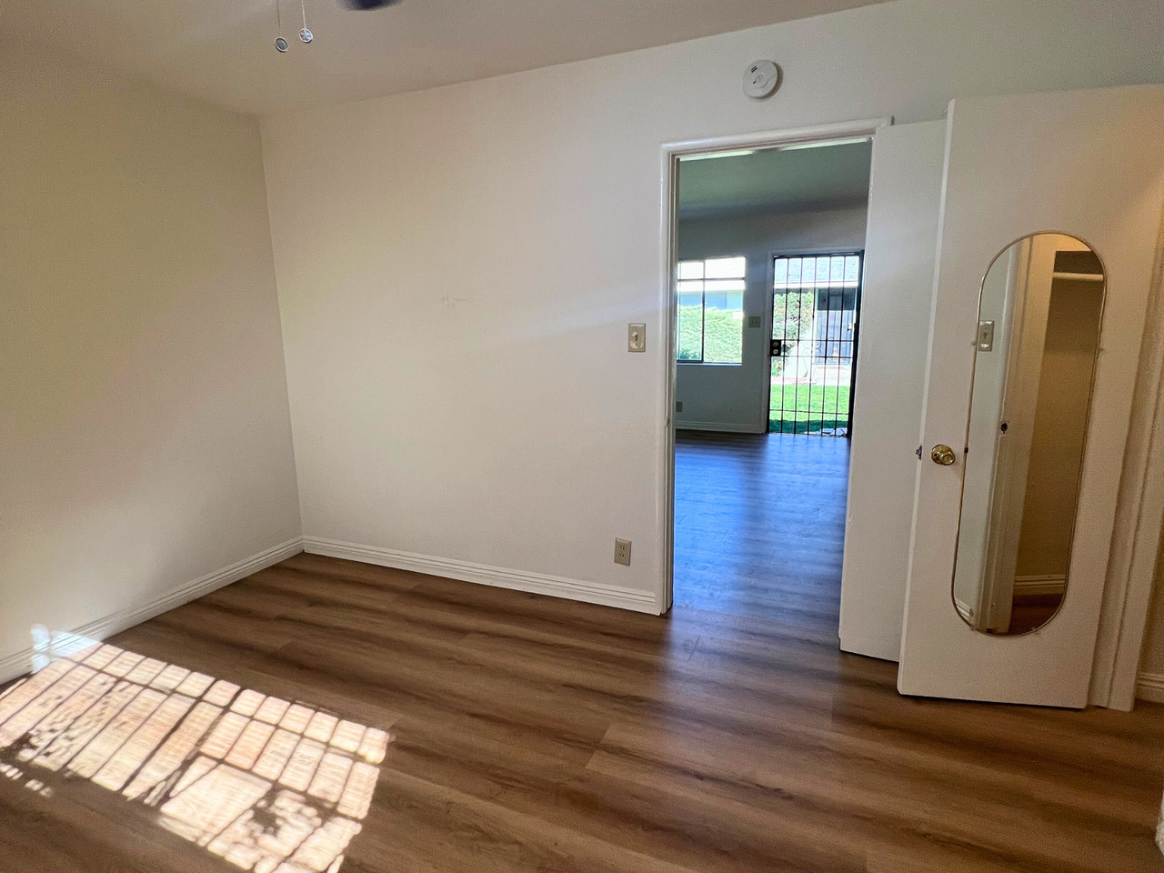 1426-1438 W. Summit St. Long Beach, CA 90810 - Photo 3 of 5