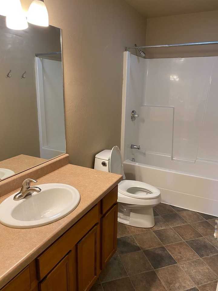 1893 Brisk Ct - Photo 5 of 15