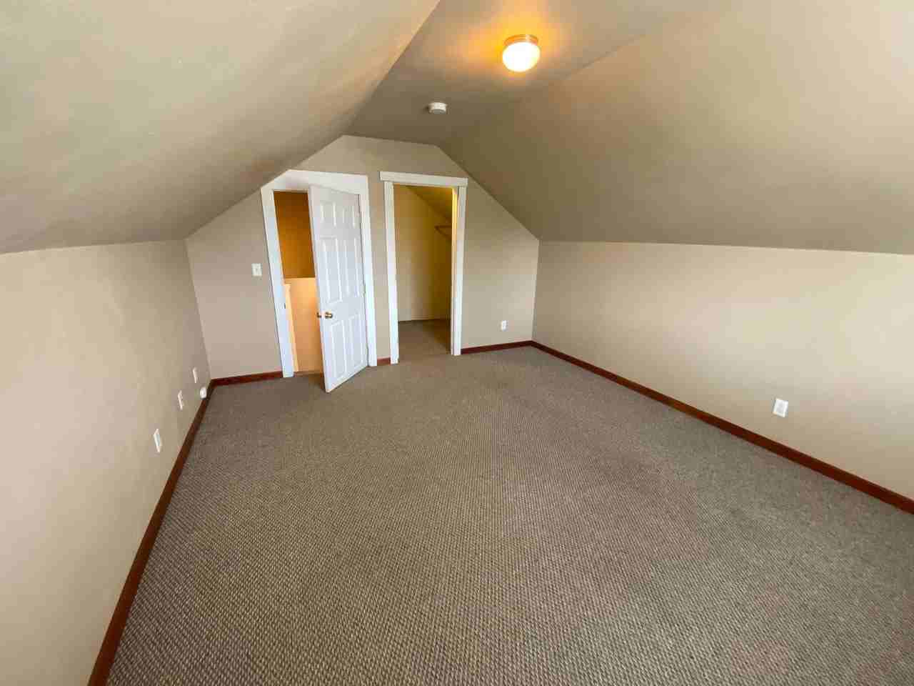 1893 Brisk Ct - Photo 6 of 15