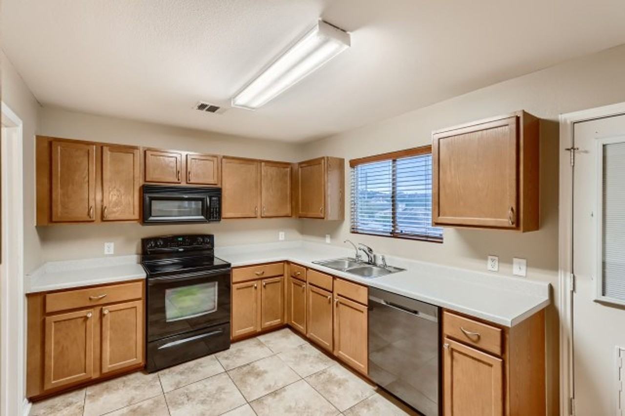 1824 Cambridge Blue - Photo 6 of 11