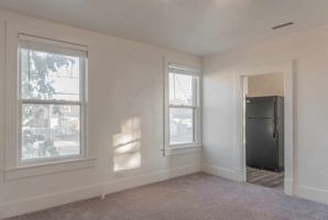 featured image of 207 S 4th St