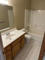 featured image of 911 W 16th St