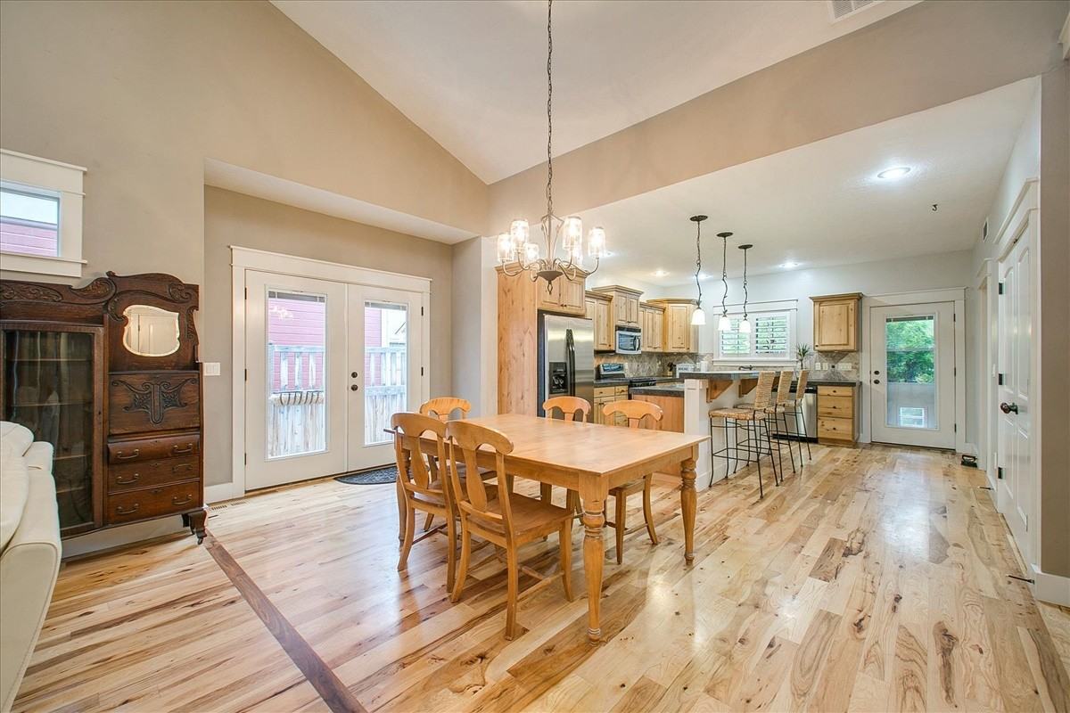 4667 W Hidden Springs Dr - Photo 6 of 37