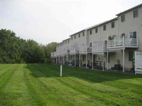 1122 Bernice Dr - Photo 4 of 30