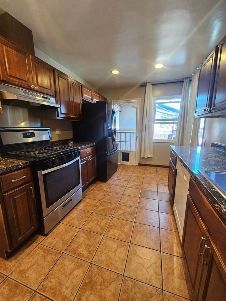 7186 Central Ave #1 - Photo 7 of 27