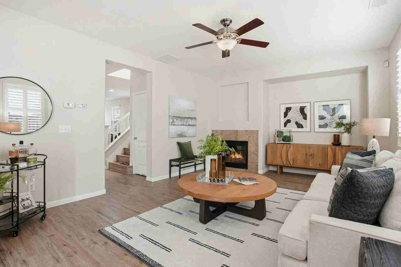 5421 Shennecock Way - Photo 7 of 40