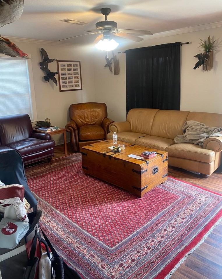 503 Overstreet Dr - Photo 3 of 8