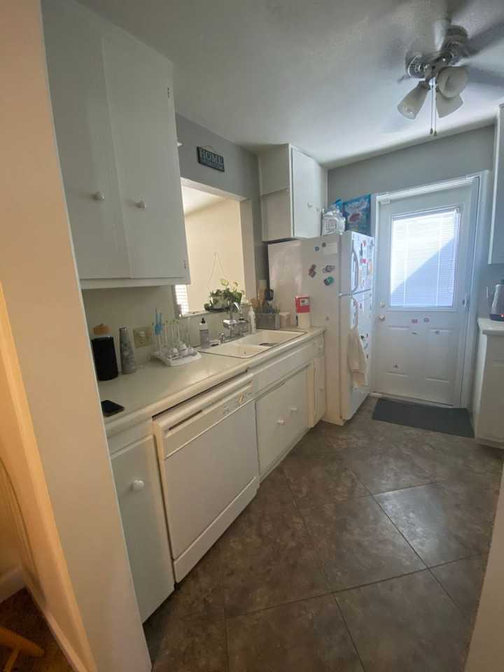 4755 Sunnyside Dr - Photo 6 of 15