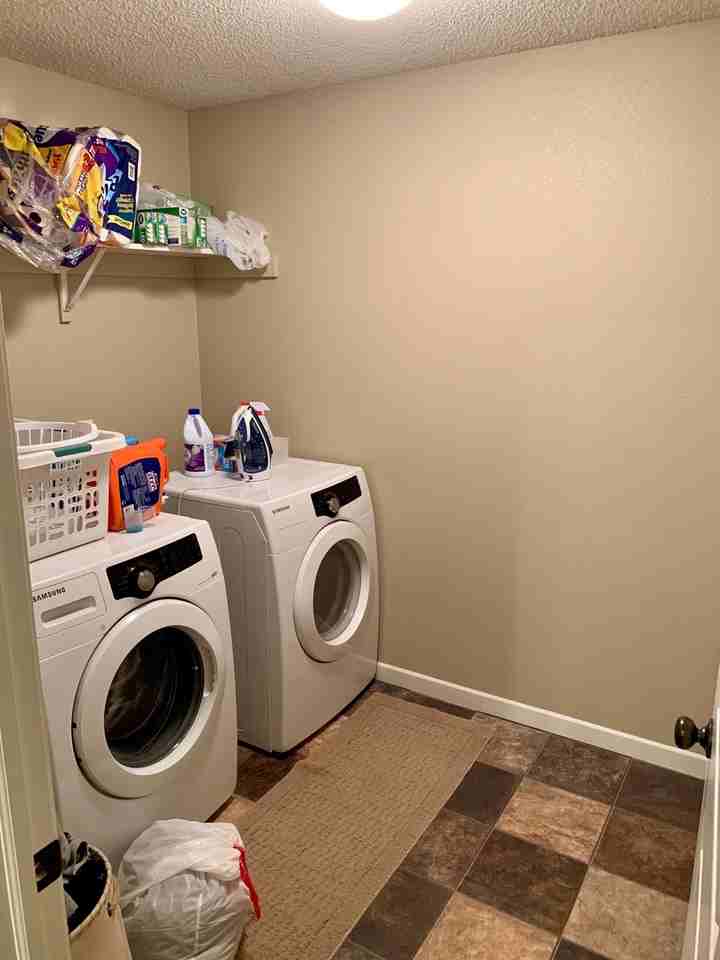 1002 E Lasalle Dr - Photo 3 of 11