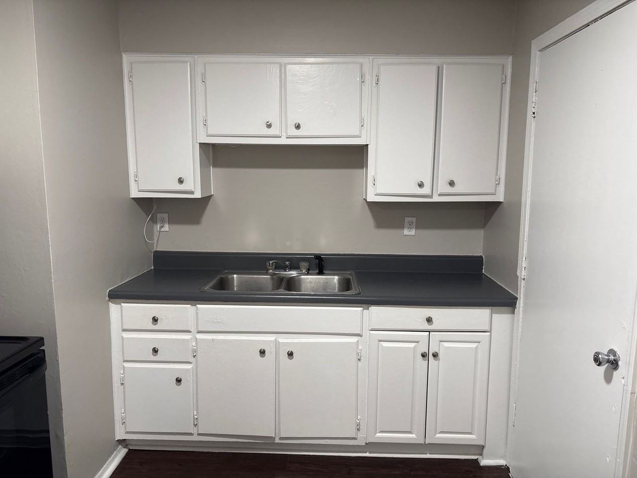 3764 Windermere Rd - Photo 3 of 19