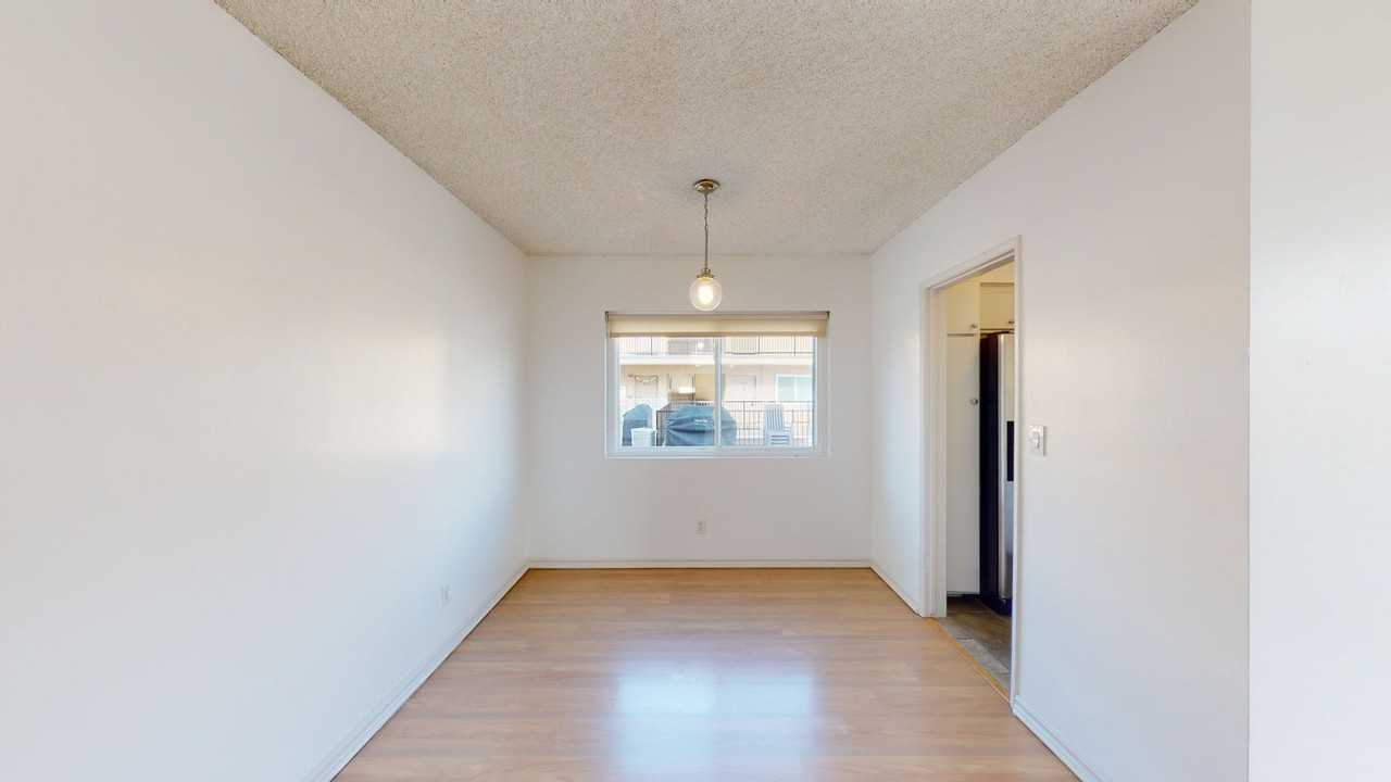 1115 Cordova St #102 - Photo 6 of 17