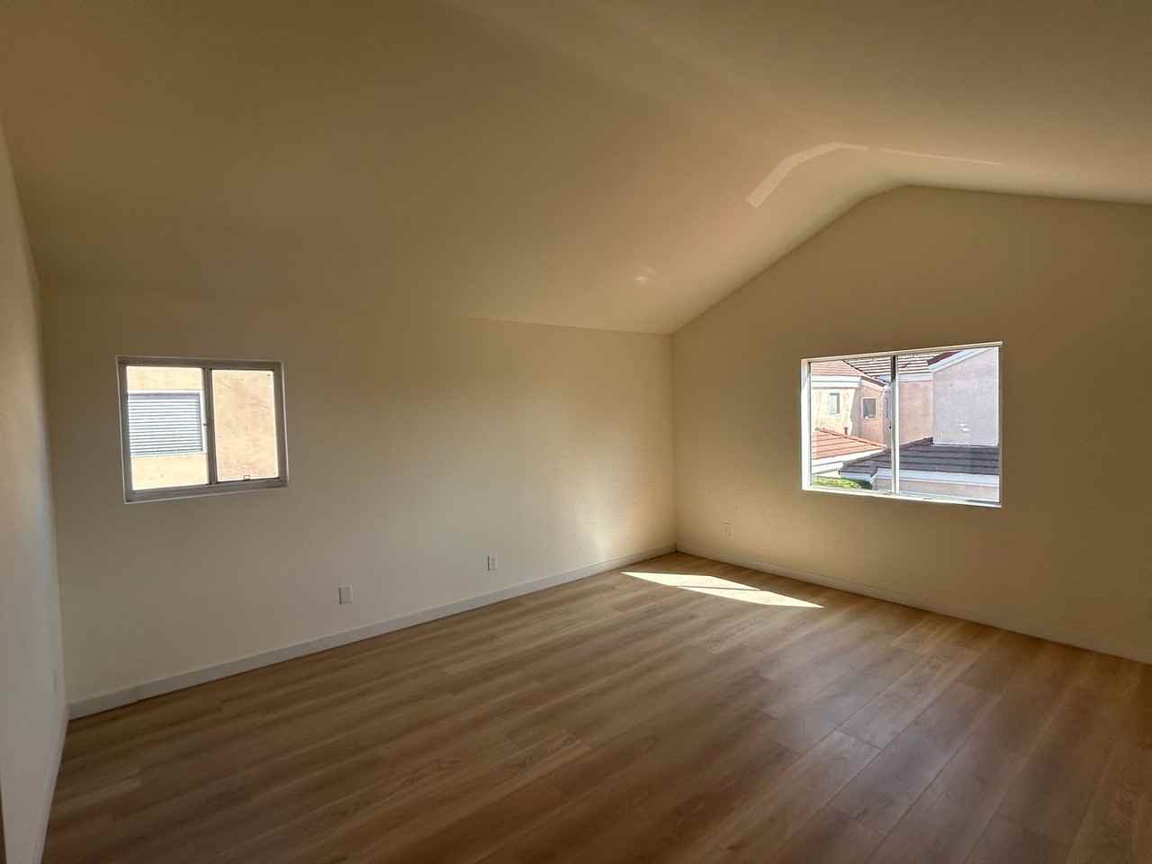 16001 S Vermont Ave #60 - Photo 6 of 11