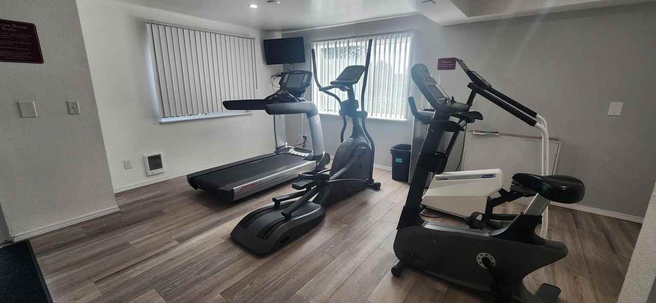 WINDMILL APARTMENTS - Photo 6 of 38