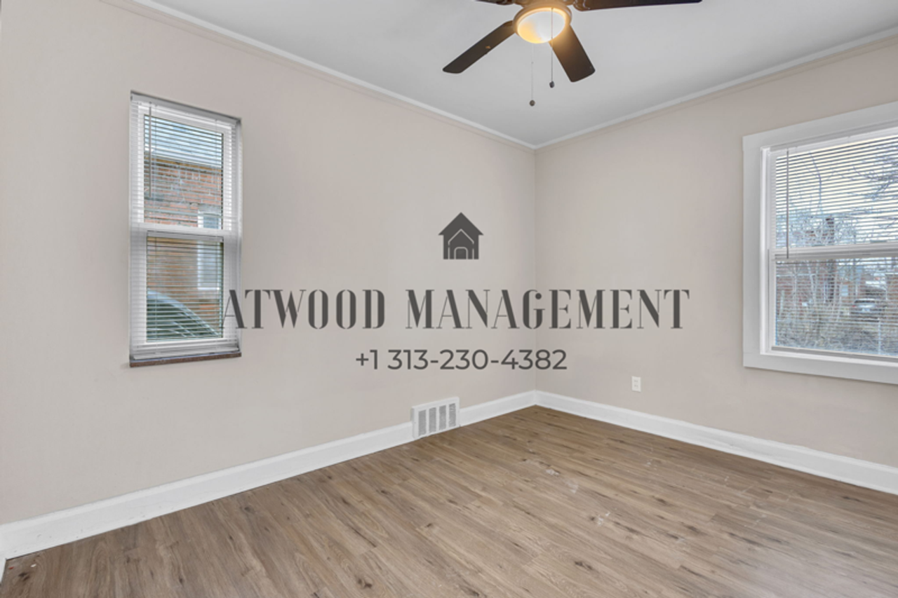 11397 Whitcomb St - Photo 6 of 12