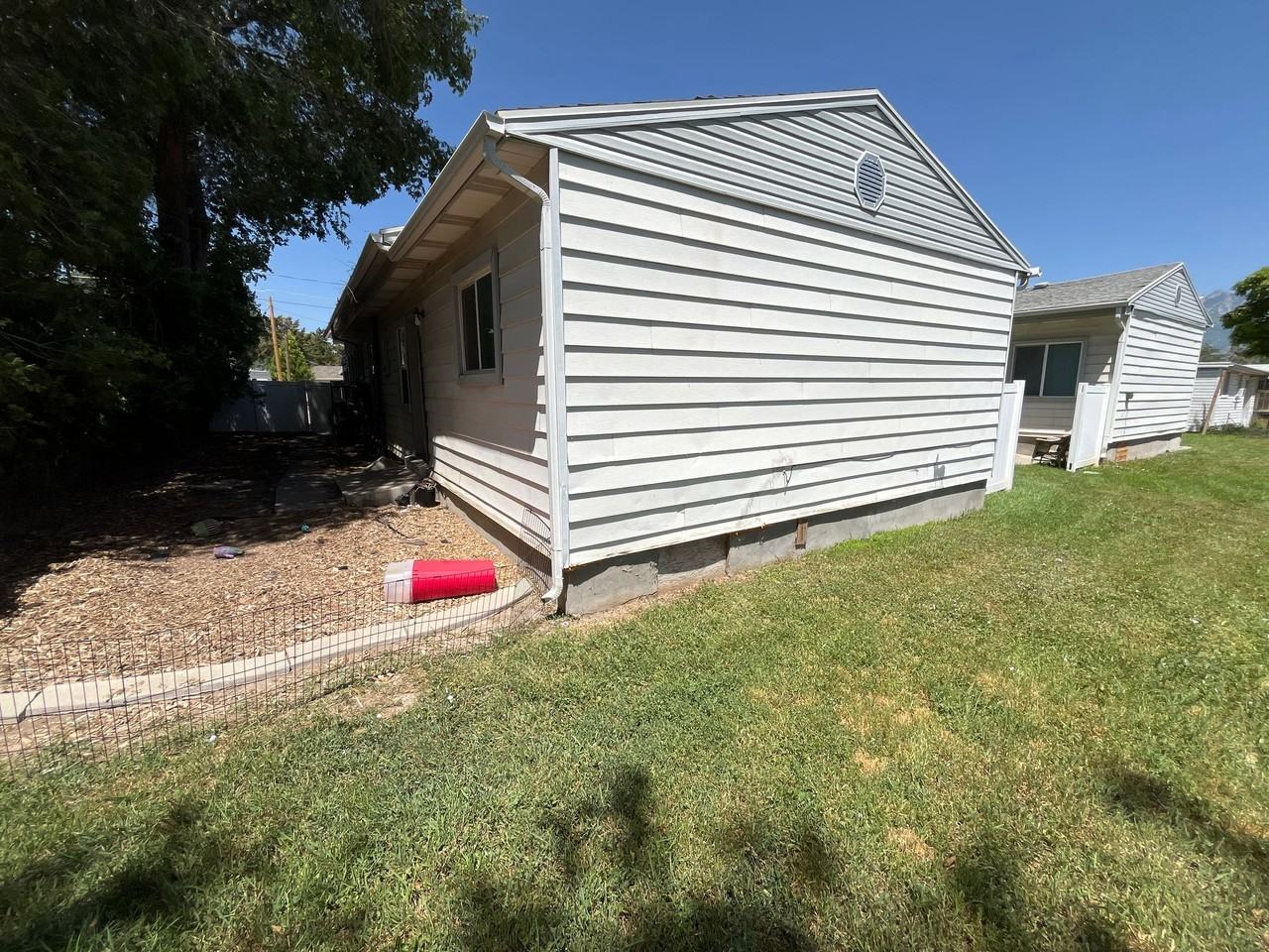 1597 W 12800 S - Duplex - Photo 4 of 10