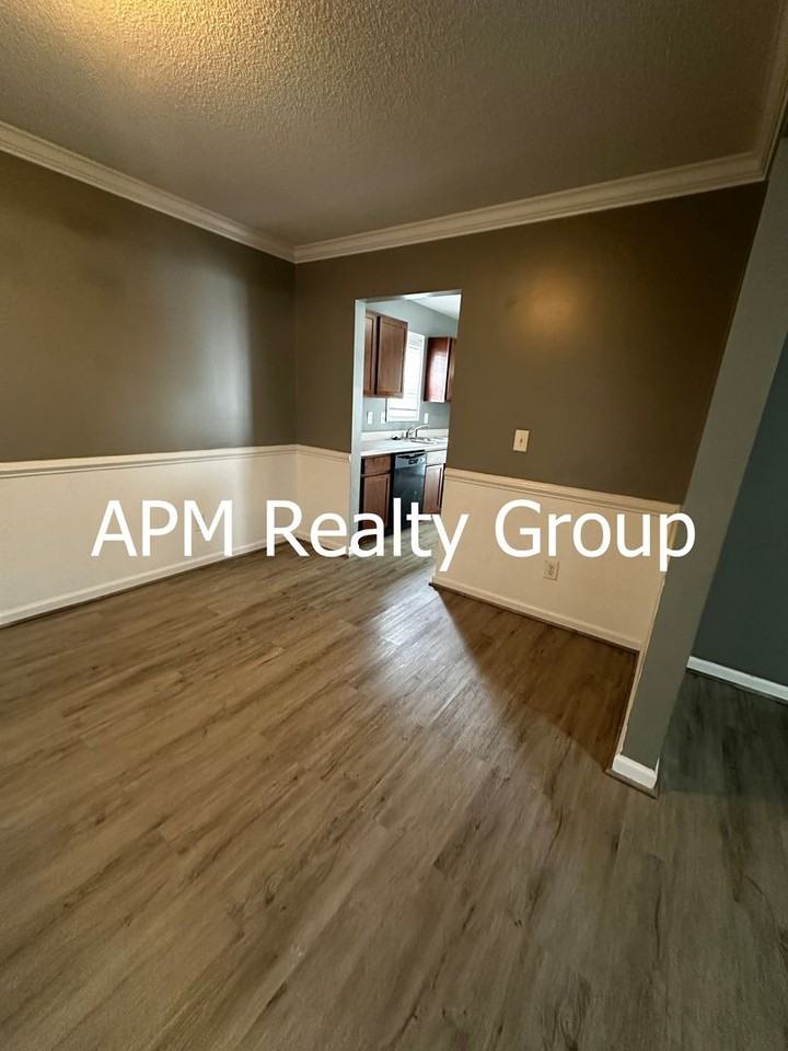 218 Sepia Ct - Photo 3 of 16