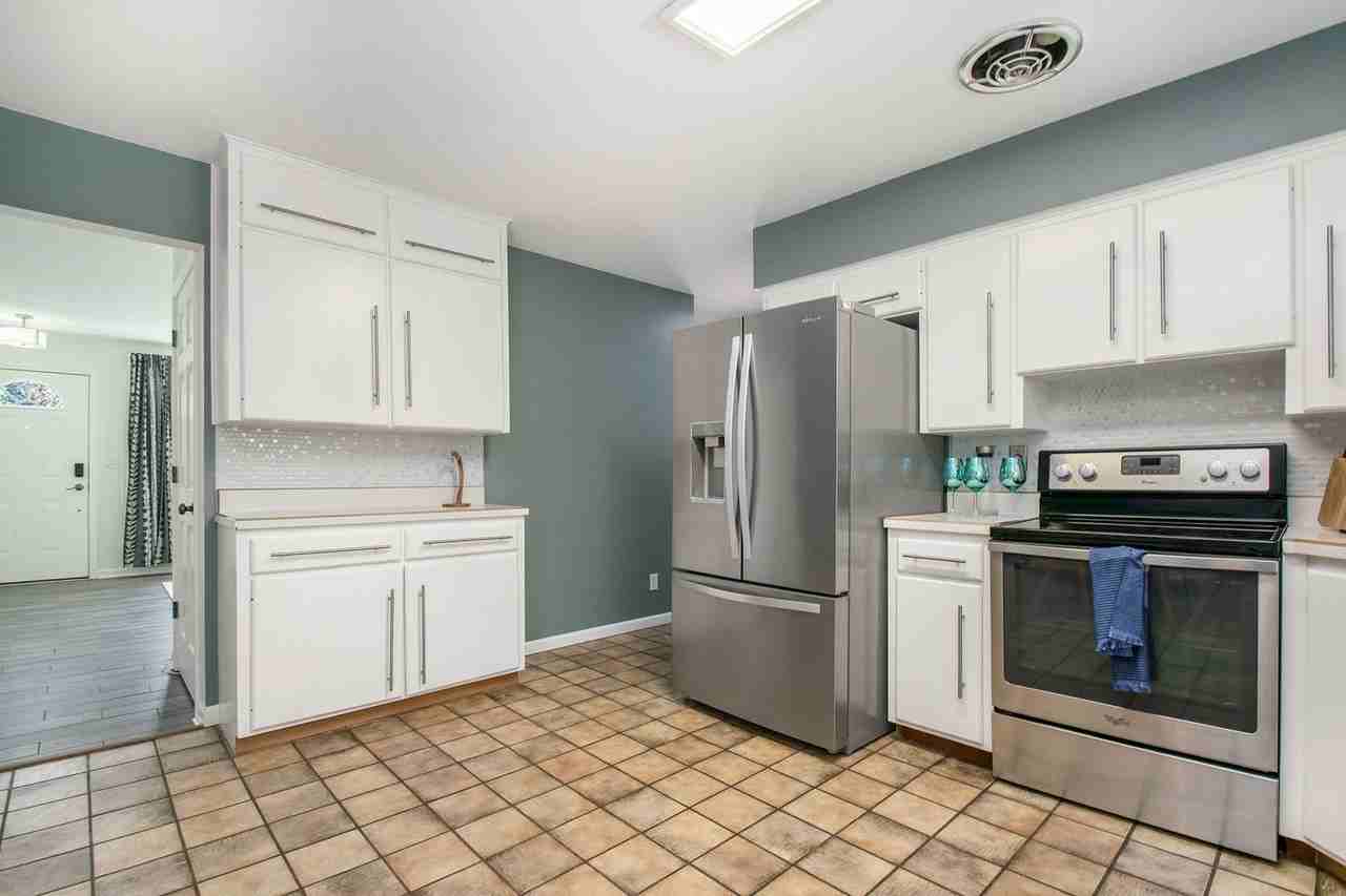 2601 Paulmar Ave - Photo 7 of 27