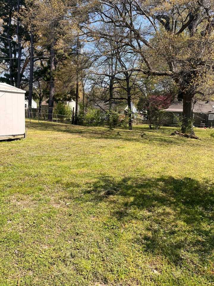 3236 Sunrise St - Photo 4 of 16