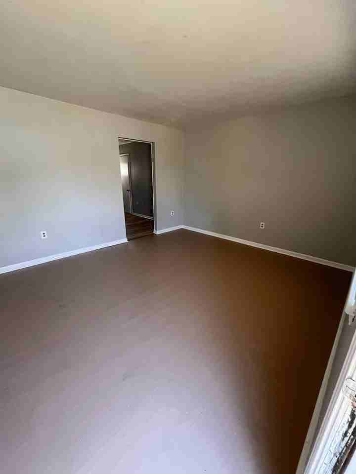 3236 Sunrise St - Photo 5 of 16