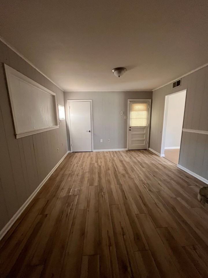 3236 Sunrise St - Photo 6 of 16