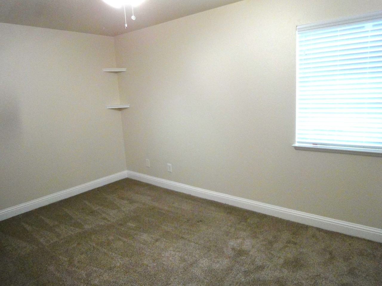 9149 Newhall Dr #93 - Photo 3 of 8