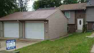 900 9th Ave Se - Photo 1 of 1