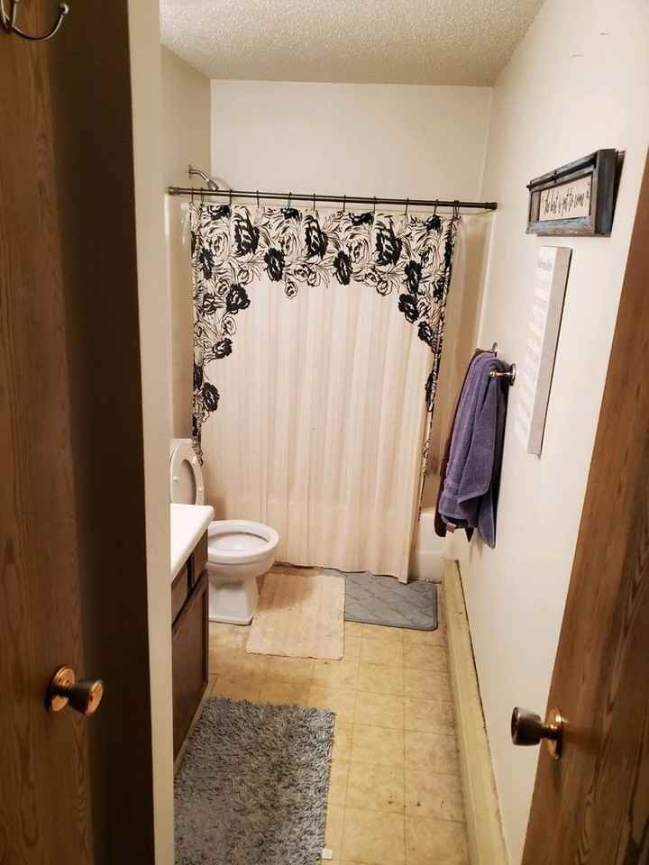 900 9th Ave Se - Photo 3 of 5