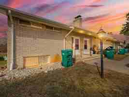 featured image of 168 Summit View Ct