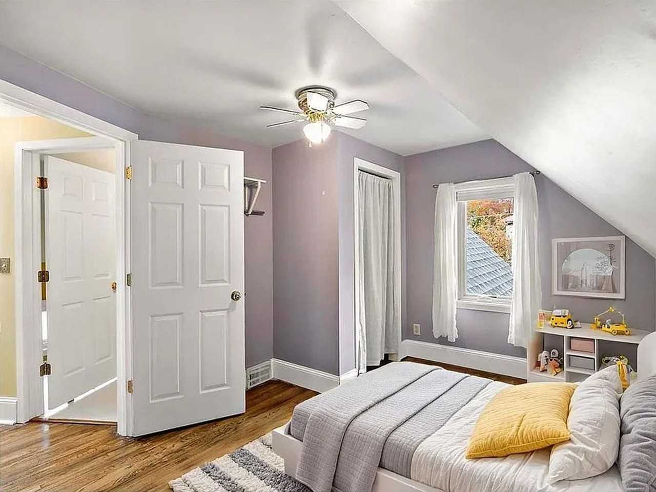 756 Delaware Ave - Photo 5 of 17