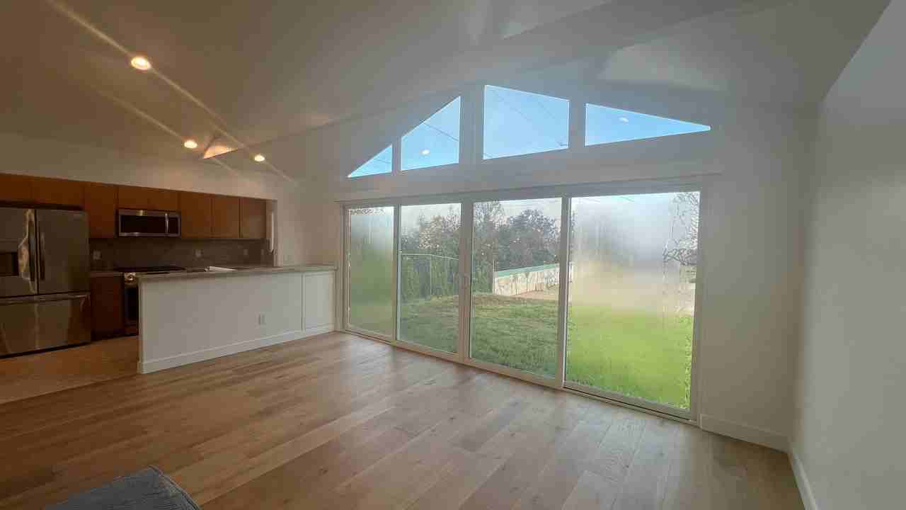 Lake Marie Dr - Photo 4 of 30