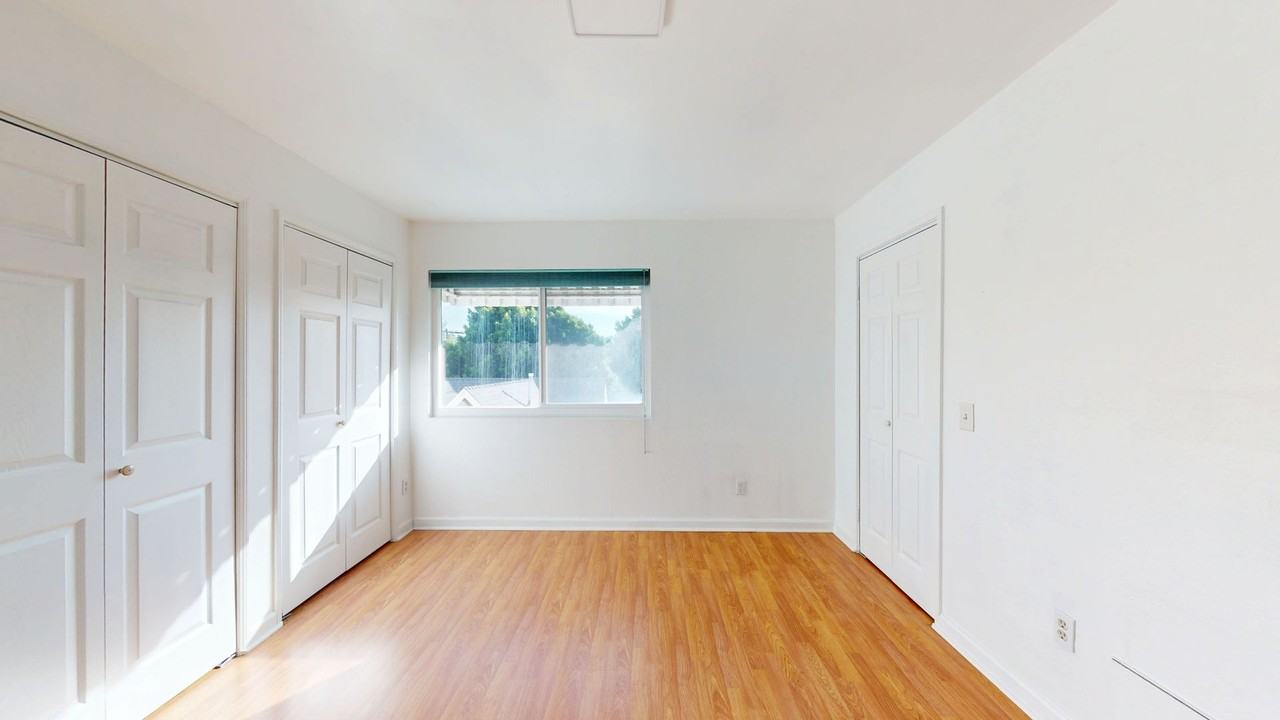 4526 Eagle Rock Blvd #4 - Photo 5 of 14