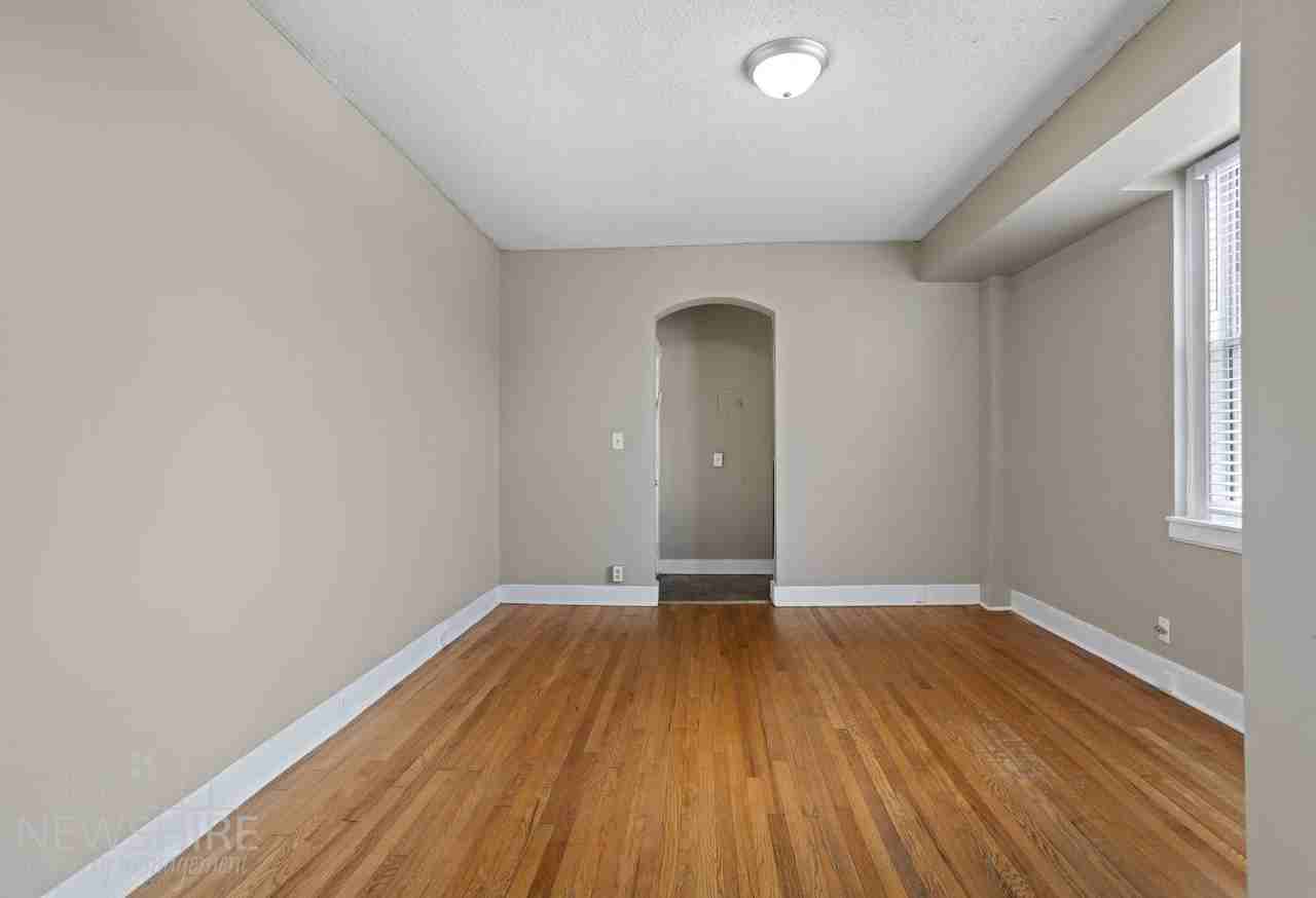 City View — Historic Downtown Spartanburg Apartments - Photo 5 of 50