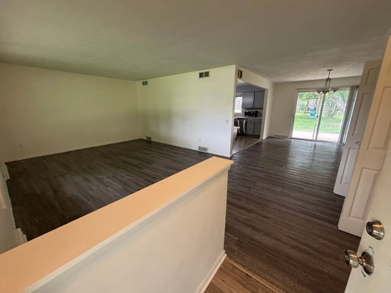 5305 Carnation Way - Photo 5 of 28